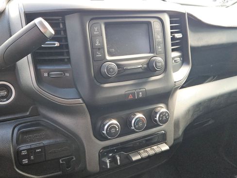 Used 2019 RAM 2500 Tradesman image 9