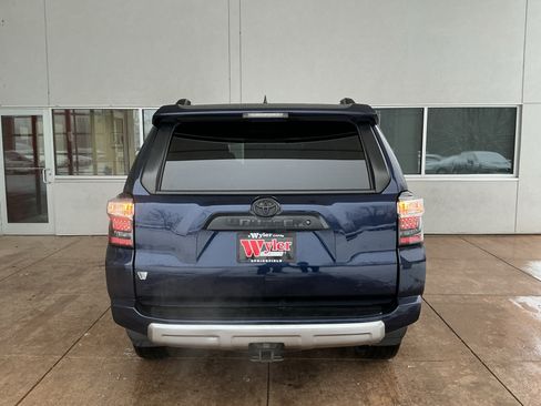 Used 2019 Toyota 4Runner TRD Off-Road Premium image 21