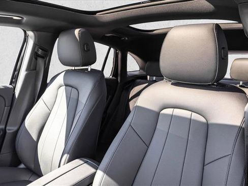 Certified 2026 Mercedes-Benz GLA 250 4MATIC image 12