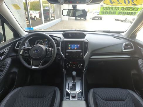 Used 2024 Subaru Forester Premium AWD/4WD image 15