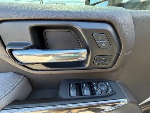 Used 2022 Chevrolet Silverado 2500 LTZ AWD/4WD image 29