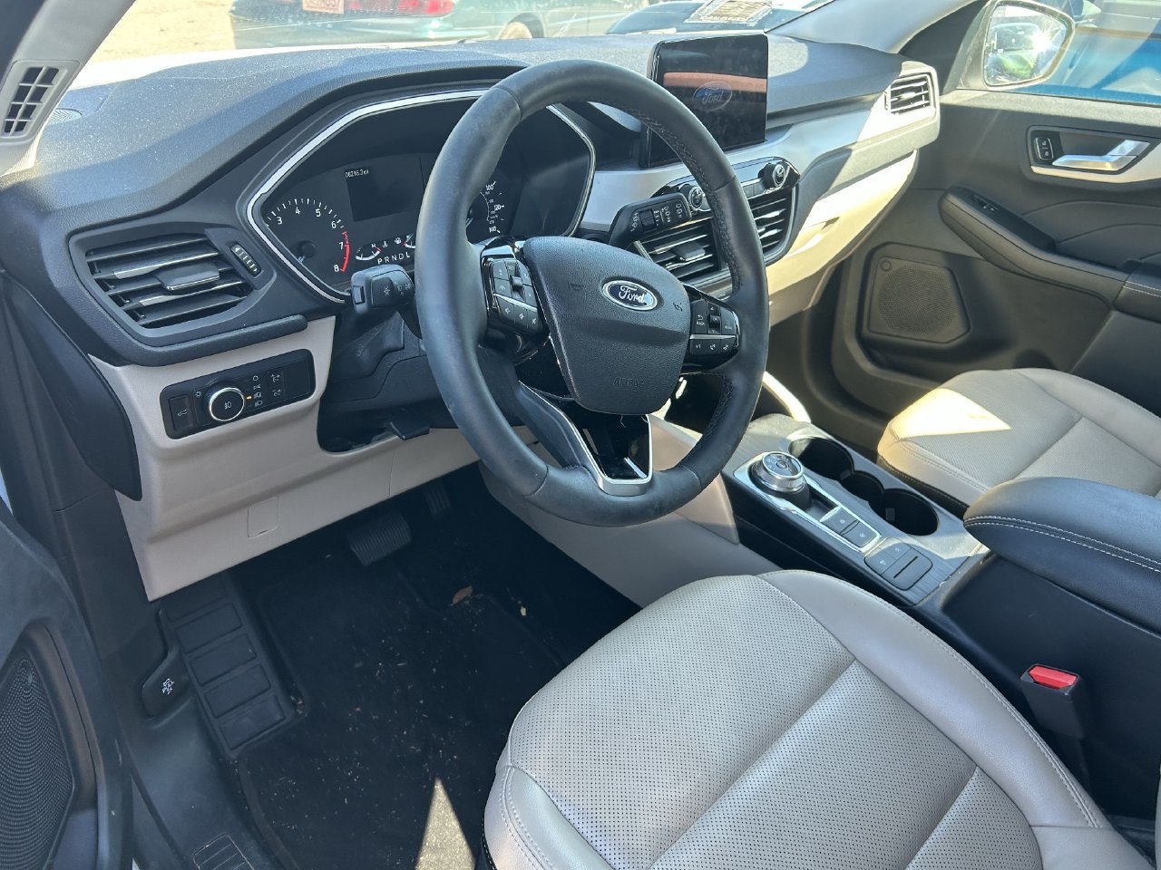 Used 2022 Ford Escape SEL FWD image 11