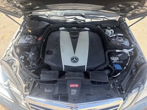 Used 2013 Mercedes-Benz E 350 BlueTEC Sedan image 22