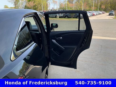 Used 2020 Volvo XC90 T6 Momentum w/ Protection Package Premier image 10