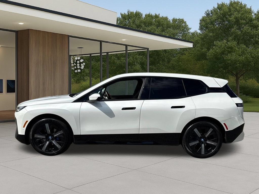 Certified 2024 BMW iX xDrive50 w/ Sport Package AWD/4WD image 13