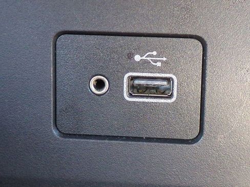 Certified 2023 Nissan Sentra S image 20