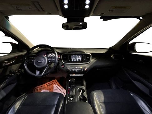 Used 2018 Kia Sorento EX w/ EX Advanced Touring Package image 18