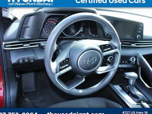 Certified 2023 Hyundai Elantra SEL image 10