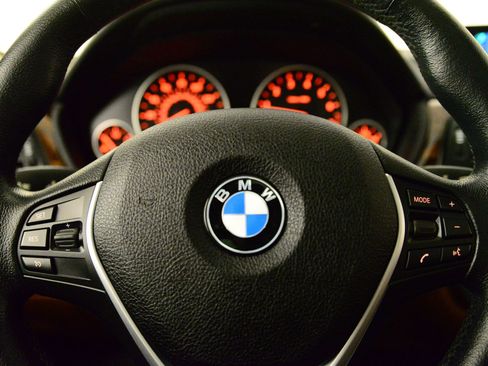 Used 2015 BMW 328i xDrive Sedan image 13