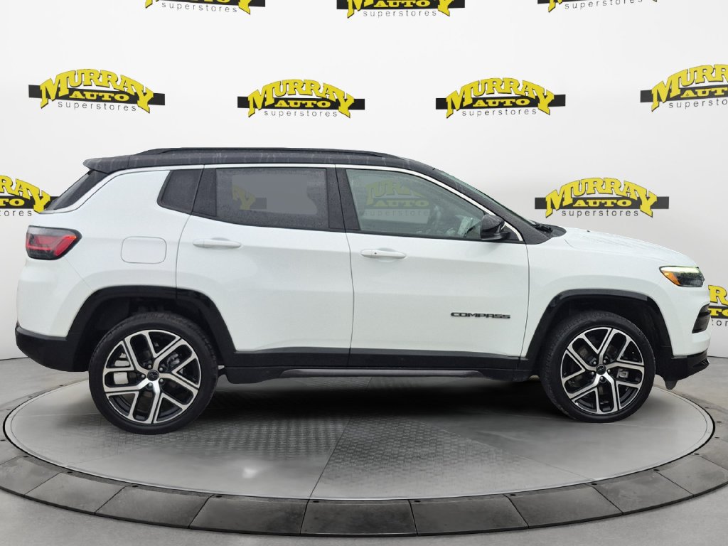 Used 2025 Jeep Compass Limited w/ Elite Group AWD/4WD image 6
