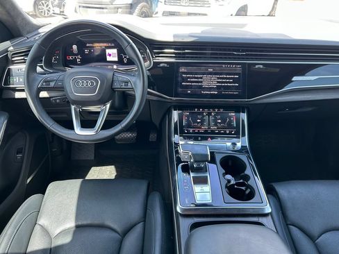 Used 2021 Audi Q8 Prestige AWD/4WD image 19