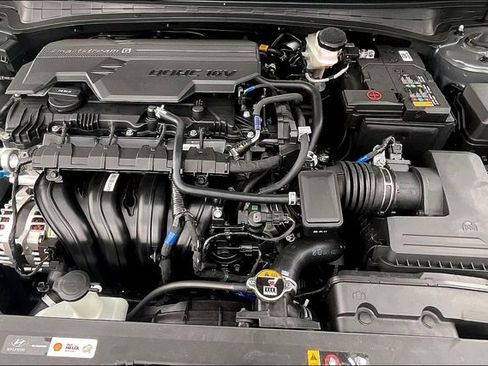 New 2025 Hyundai Elantra Sport image 11