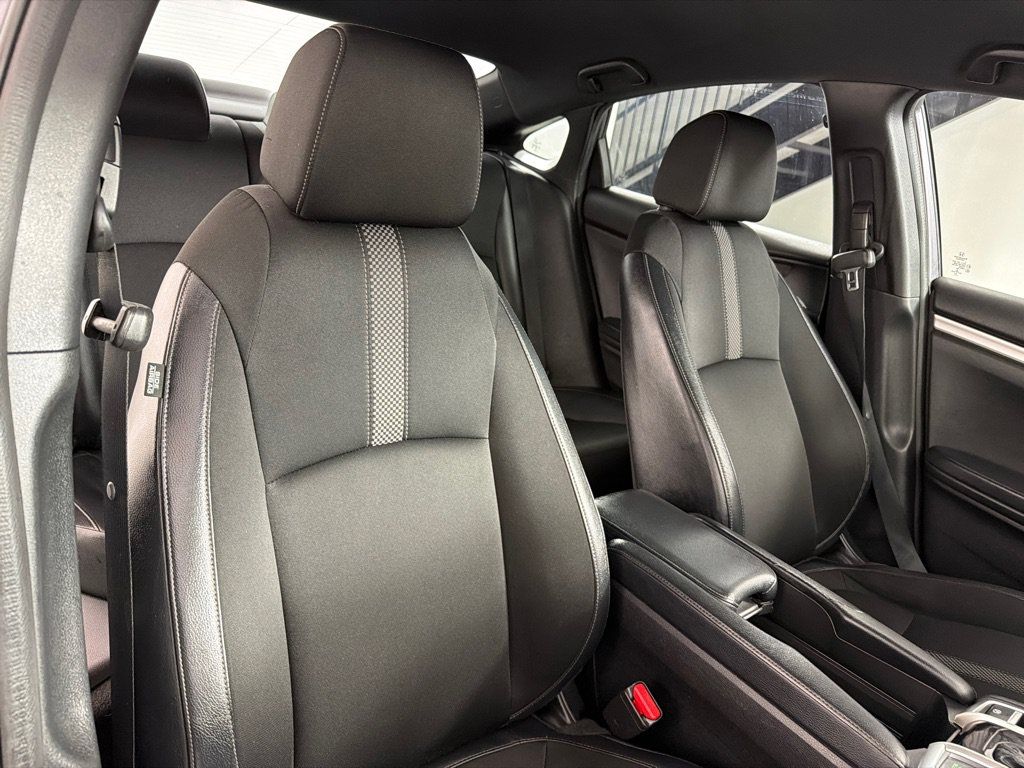 Used 2021 Honda Civic Sport image 23