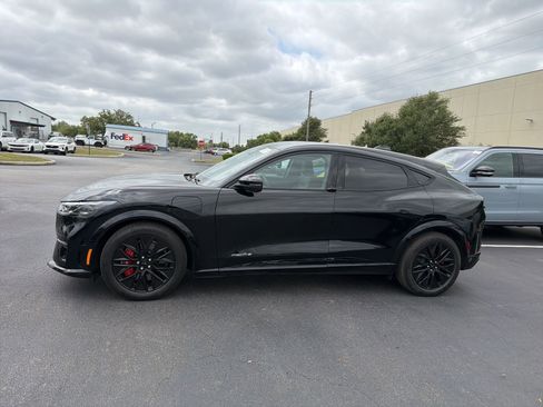 Used 2025 Ford Mustang Mach-E Premium w/ Sport Appearance Package image 10