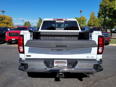 New 2026 GMC Sierra 2500 SLE w/ SLE Value Package; image 12