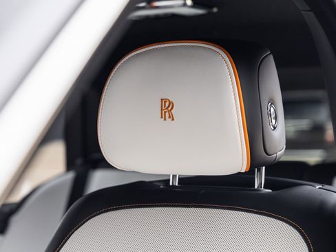 Used 2024 Rolls-Royce Cullinan image 31