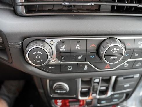 New 2026 Jeep Gladiator Mojave AWD/4WD image 13