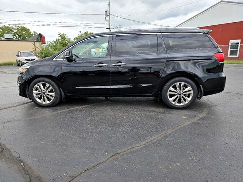 Used 2015 Kia Sedona SX Limited image 18