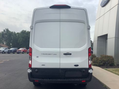 Used 2025 Ford Transit 250 148 High Roof AWD w/ Load Area Protection Package image 5