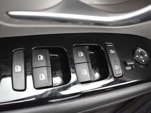 Used 2024 Hyundai Tucson Limited image 22