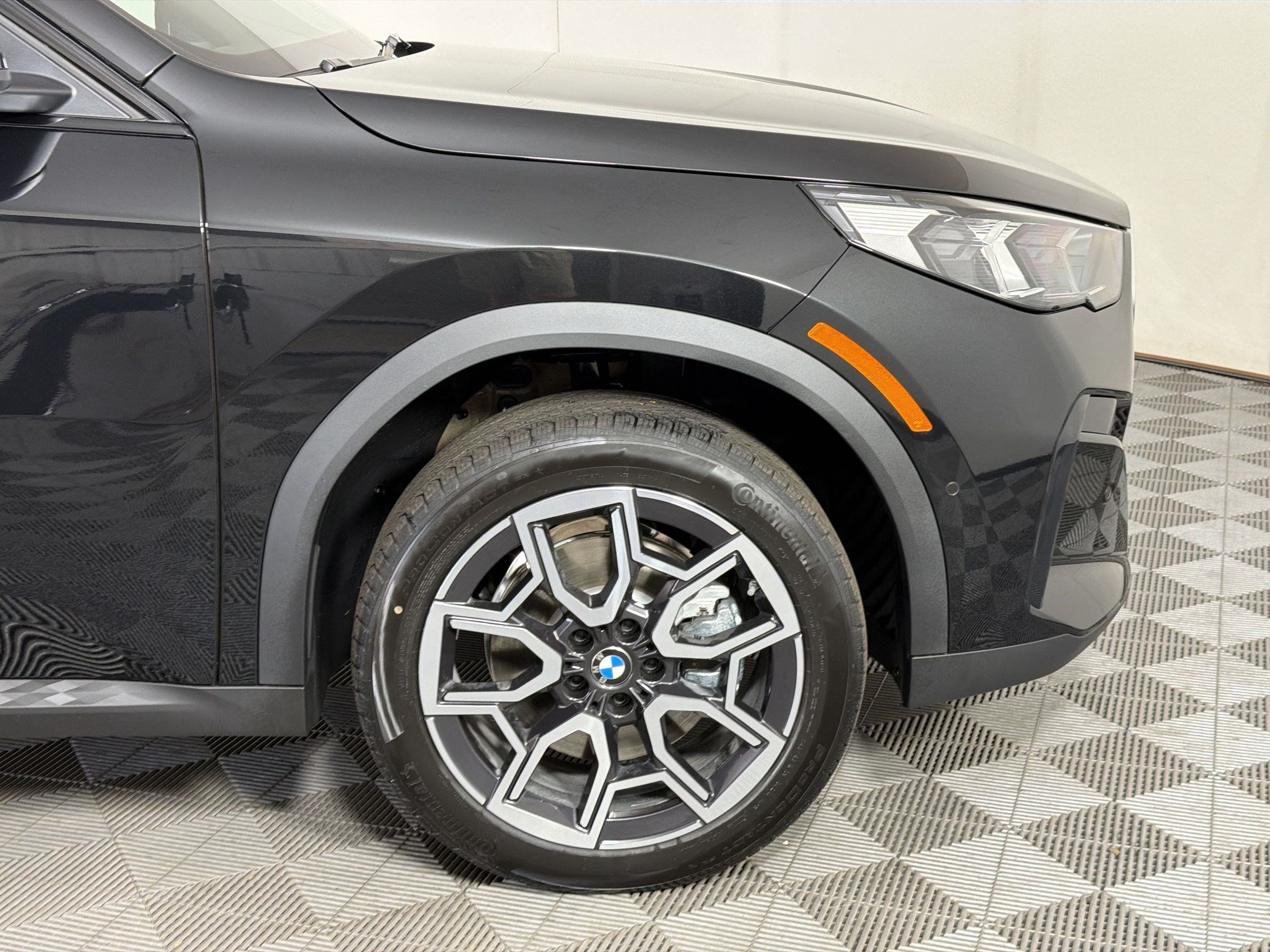 New 2026 BMW X2 xDrive28i w/ Technology Package AWD/4WD image 13