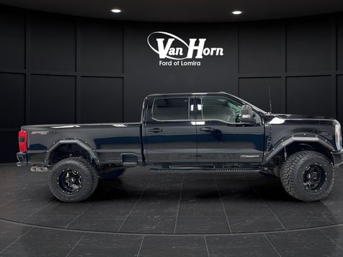 Used 2024 Ford F250 XLT w/ XLT Premium Package AWD/4WD image 8