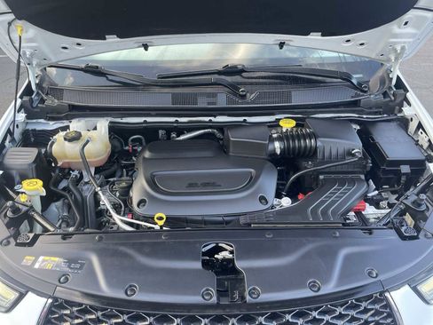 Used 2022 Chrysler Pacifica Limited image 18