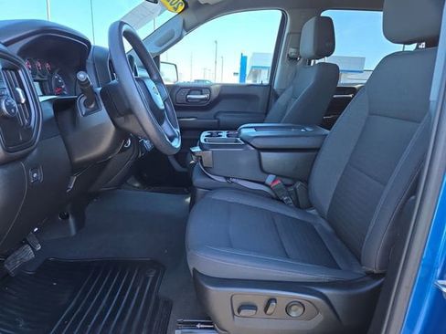 Used 2022 Chevrolet Silverado 1500 Custom image 12