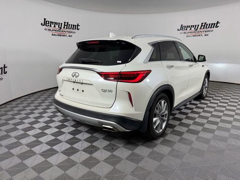 Used 2020 INFINITI QX50 Luxe image 9