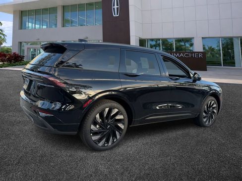 New 2026 Lincoln Nautilus Reserve AWD/4WD image 7