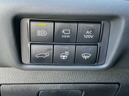 Used 2022 Toyota Highlander Platinum AWD/4WD image 10
