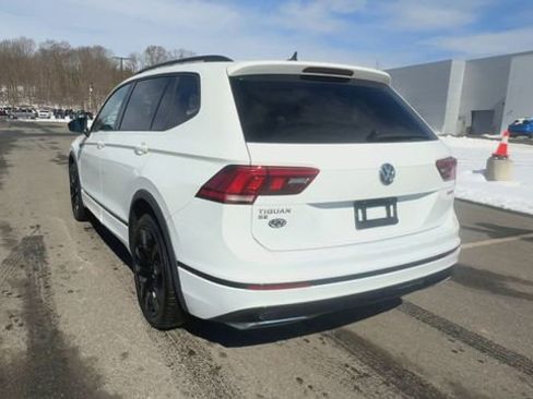 Used 2021 Volkswagen Tiguan SE R-Line AWD/4WD image 7