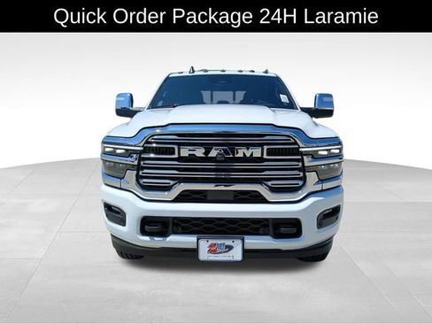 New 2025 RAM 3500 Laramie image 4