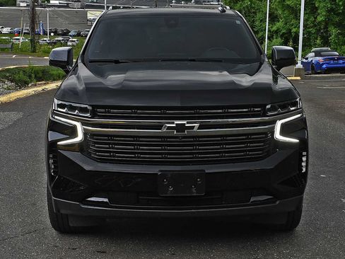 Used 2022 Chevrolet Suburban RST w/ Sport Performance Package AWD/4WD image 5