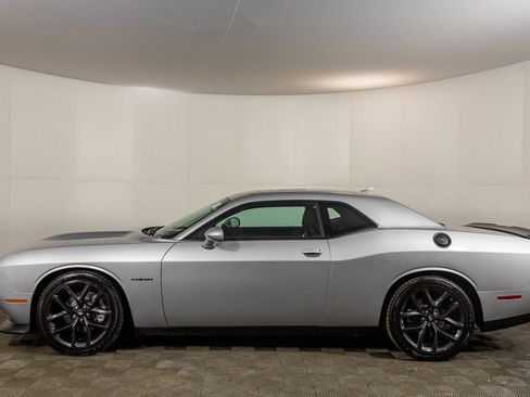 Used 2022 Dodge Challenger R/T w/ Driver Convenience Group image 24