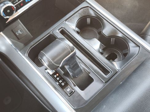 Used 2023 Ford F150 Lariat image 22