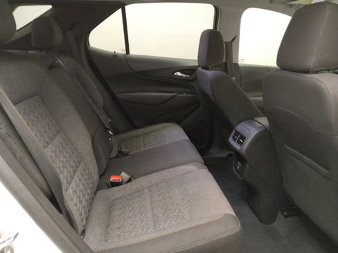 Used 2023 Chevrolet Equinox LT image 19