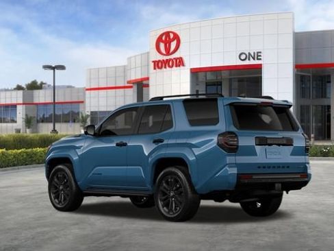 New 2026 Toyota 4Runner Platinum AWD/4WD image 9