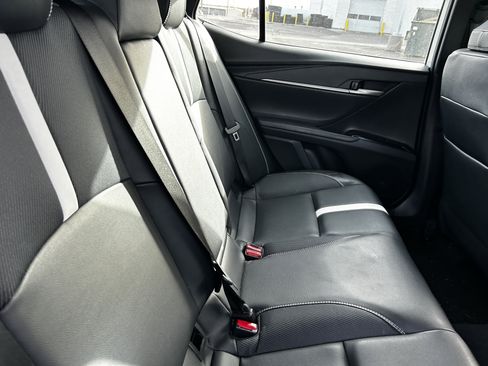 Used 2025 Toyota Camry LE image 11