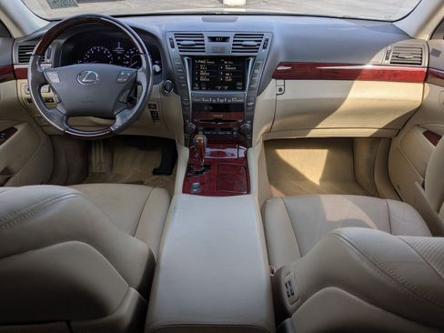 Used 2007 Lexus LS 460 RWD image 26