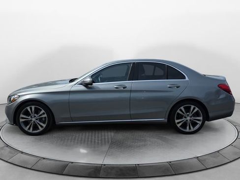 Used 2016 Mercedes-Benz C 300 Sedan image 2