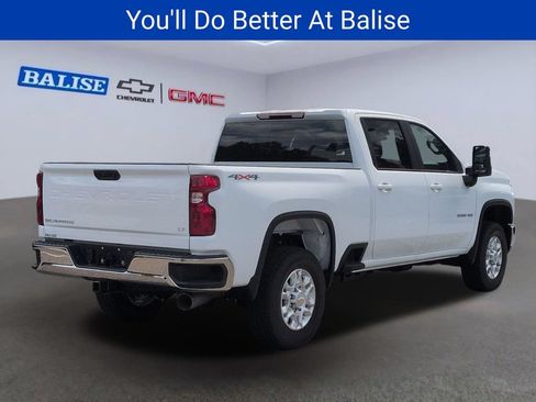 New 2026 Chevrolet Silverado 3500 LT AWD/4WD image 3