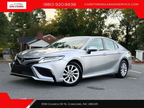 Used 2021 Toyota Camry LE AWD/4WD image 1