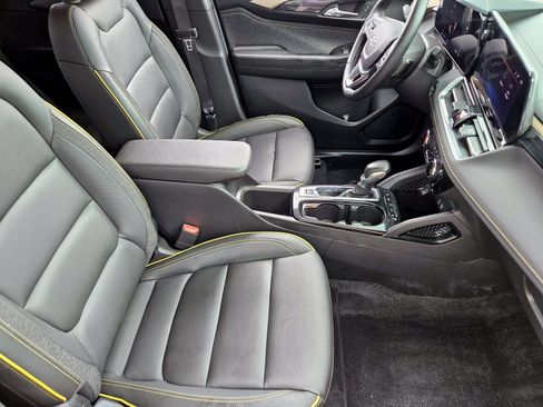 Certified 2025 Chevrolet TrailBlazer ACTIV w/ Driver Confidence Package FWD image 17