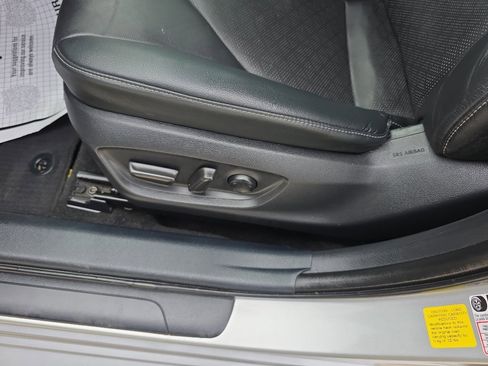 Used 2022 Toyota Camry XSE w/ Cold Weather Package FWD image 12