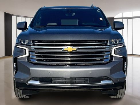 Used 2021 Chevrolet Tahoe High Country image 3