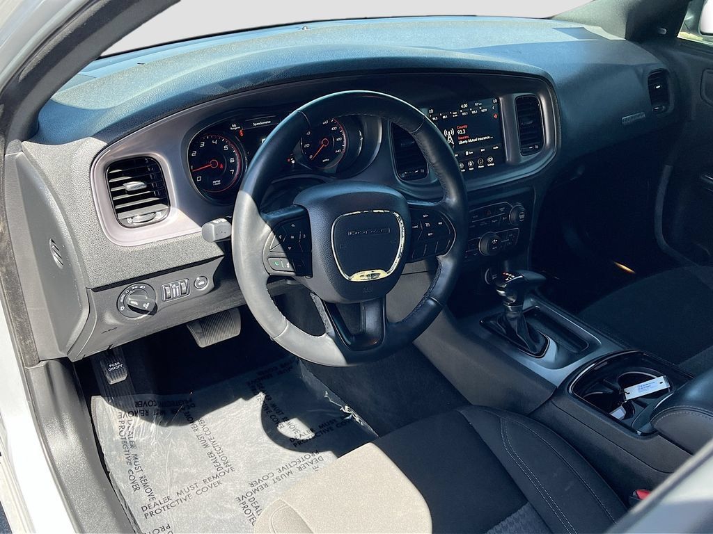 Used 2023 Dodge Charger SXT w/ Blacktop Package AWD/4WD image 9