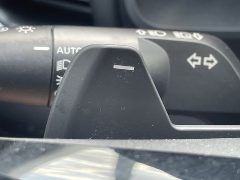 Used 2021 Nissan Rogue SV w/ Premium Package AWD/4WD image 19