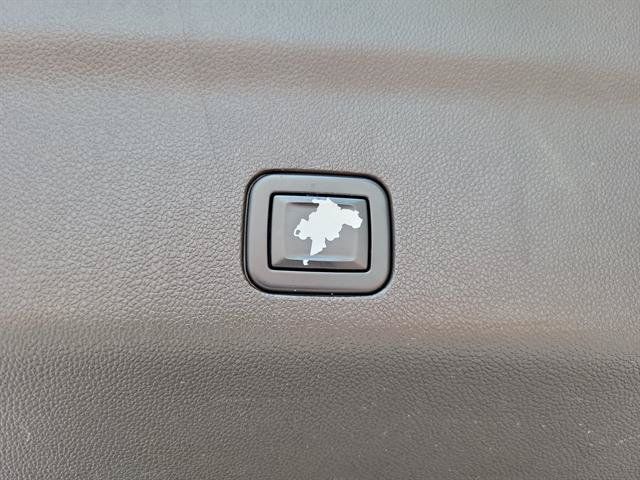 Used 2021 Cadillac Escalade Sport w/ Driver Assist Tech Package RWD image 7
