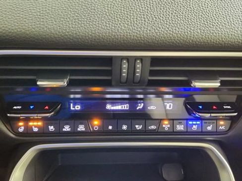 New 2026 MAZDA CX-70 SC Plus AWD/4WD image 21